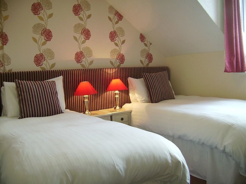 Langdon Villa Guest House Тенби Екстериор снимка